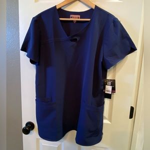 NWT- Med Couture Scrub top